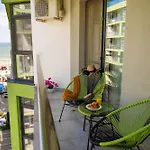 Lägenhet Rock In N Pools Resort-parking