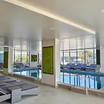 Rock In N Pools Resort-parking Lägenhet Năvodari