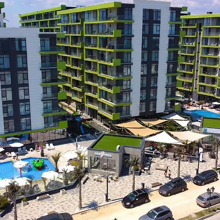 Rock In N Pools Resort-parking Lejlighed