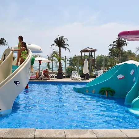 아파트 Rock In N Pools Resort-parking *